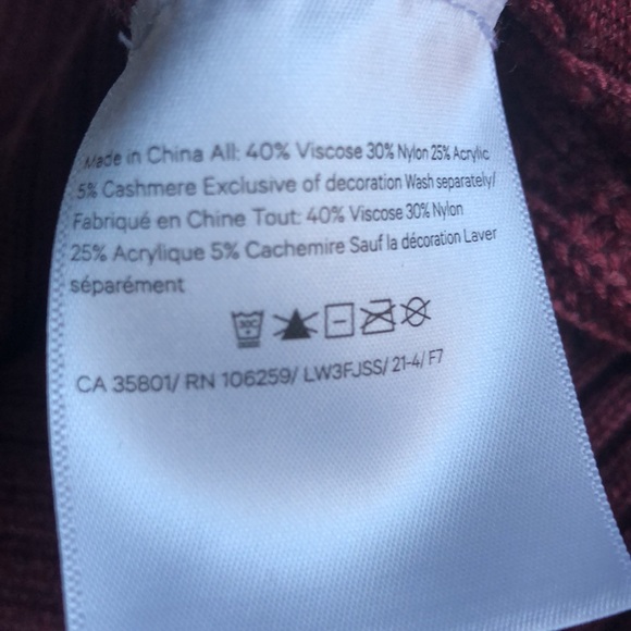 Lululemon Sweater - Picture 7 of 9